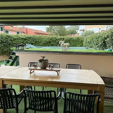 Casa Luxury Olta * Сестри-Леванте