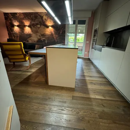 Casa Luxury Olta Semesterbostad *